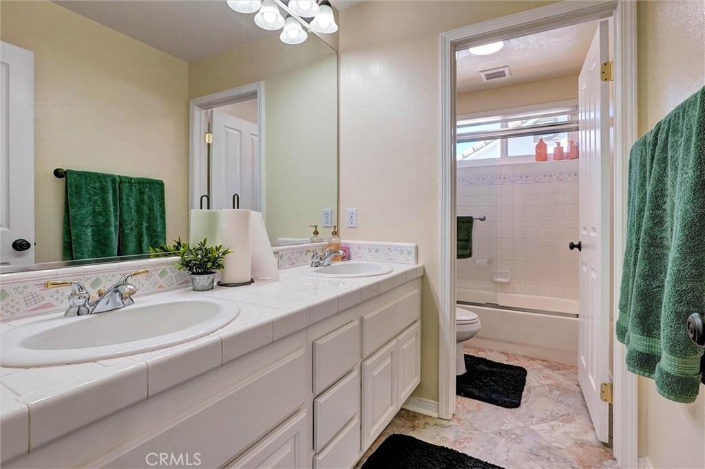 28404 Rock Canyon Property Photo 26
