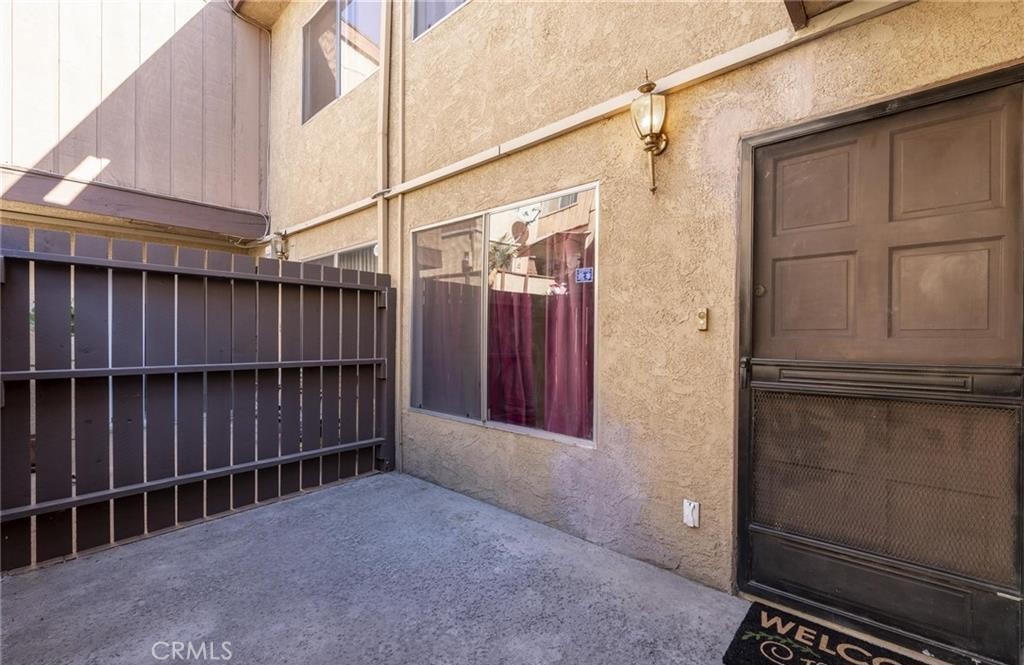 7301 Lennox Avenue D10 Property Photo 5