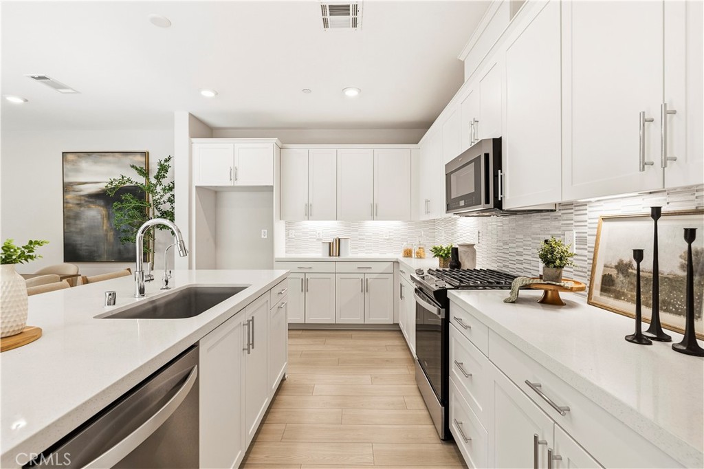 27637 Ensemble Property Photo 1