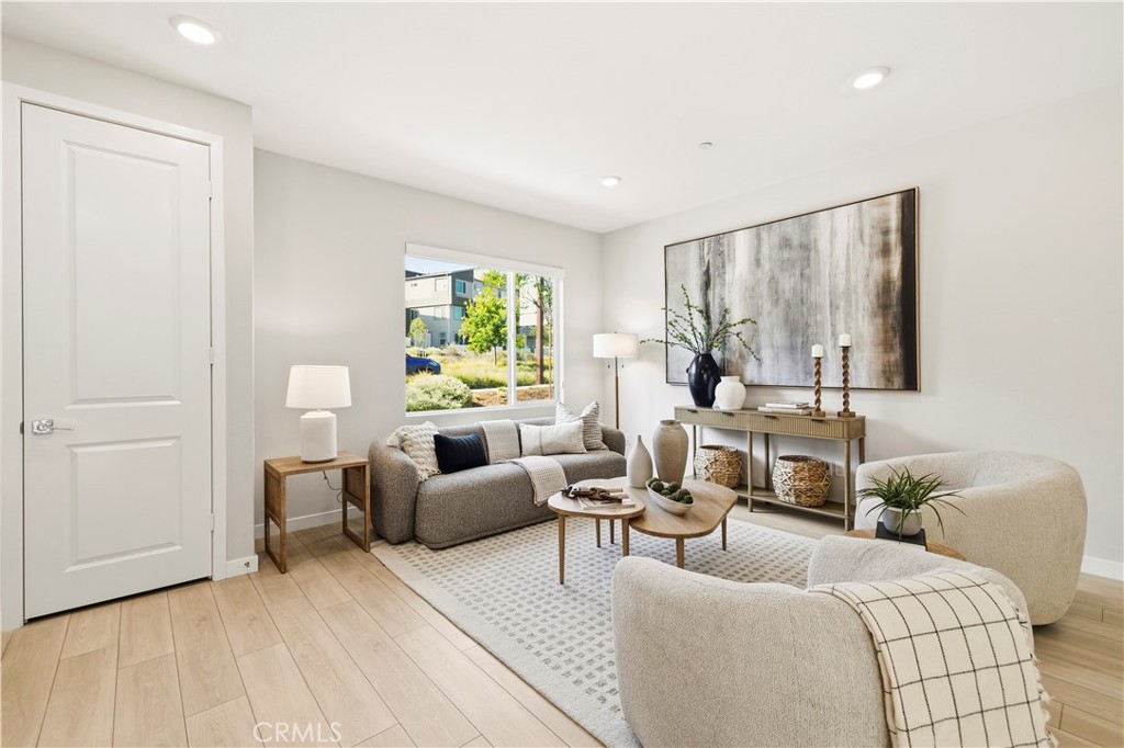 27637 Ensemble Property Photo 3