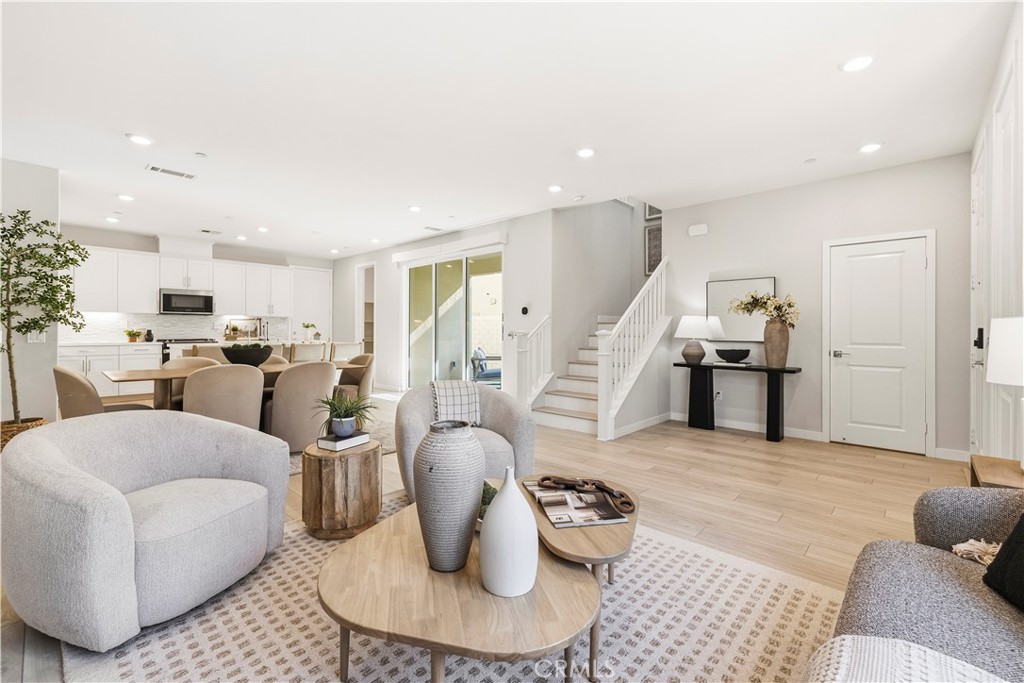 27637 Ensemble Property Photo 6