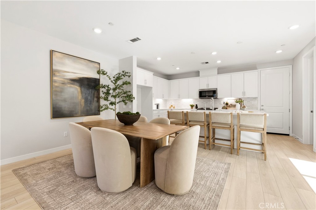 27637 Ensemble Property Photo 7