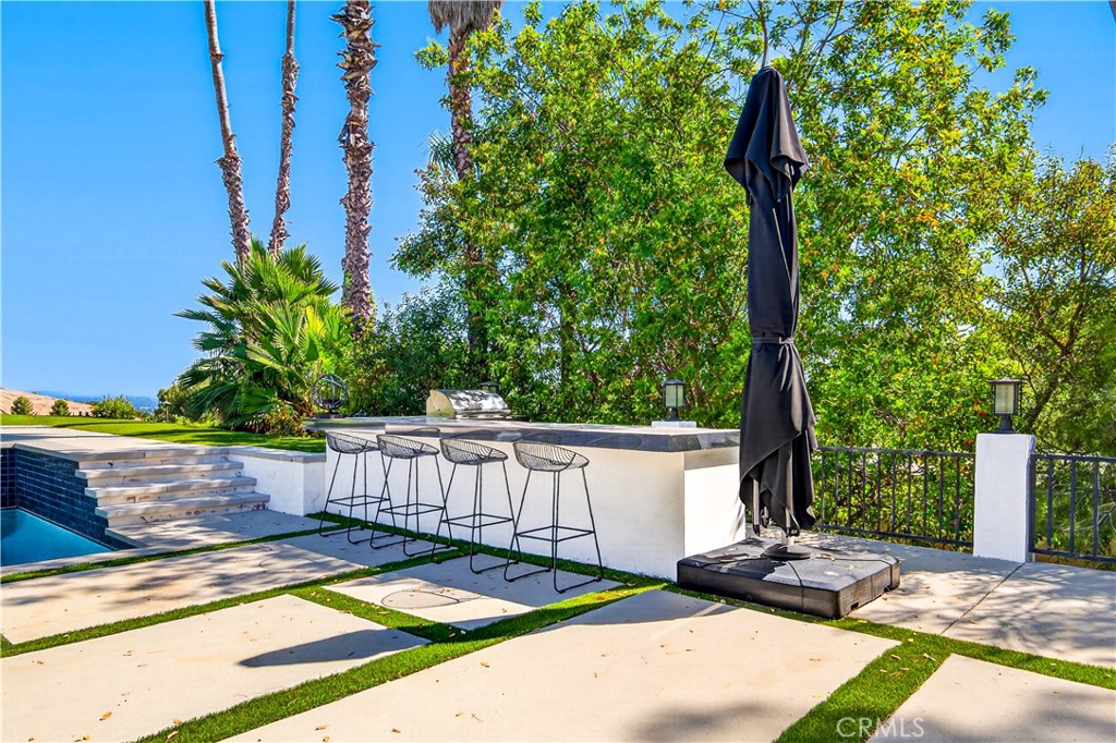 19541 Greenbriar Drive Property Photo 41