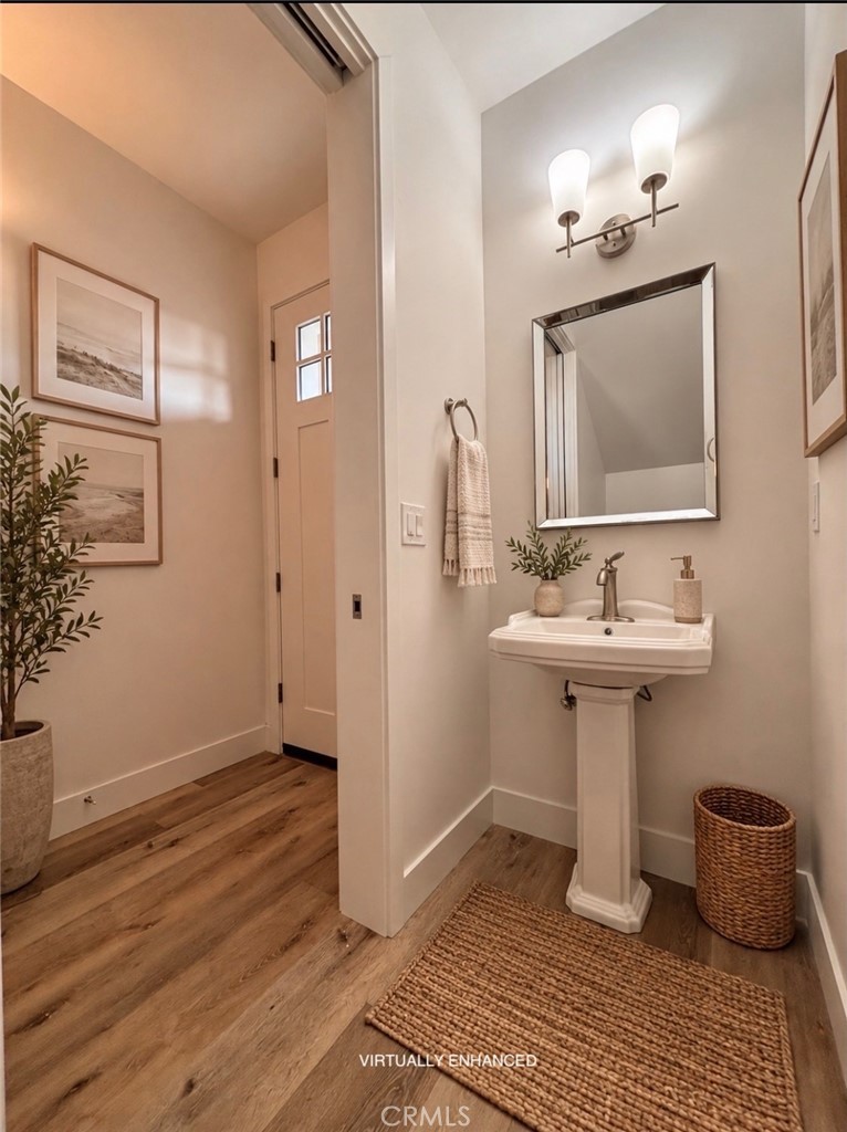 366 S Halcyon Road Property Photo 11