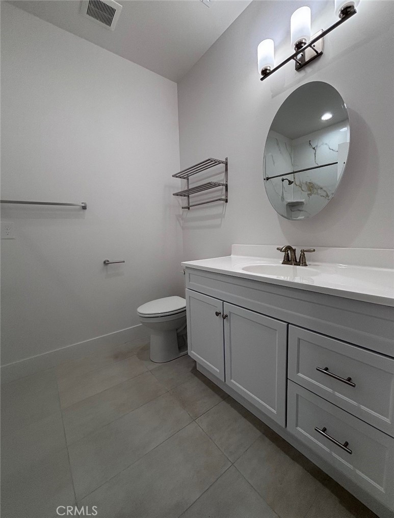366 S Halcyon Road Property Photo 26