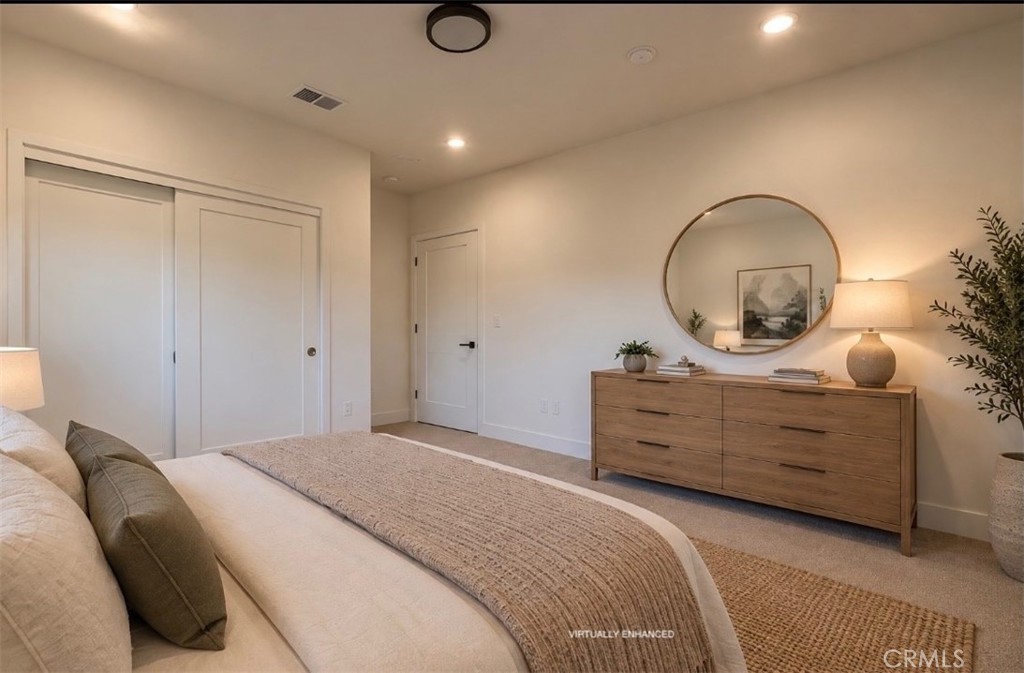 366 S Halcyon Road Property Photo 29