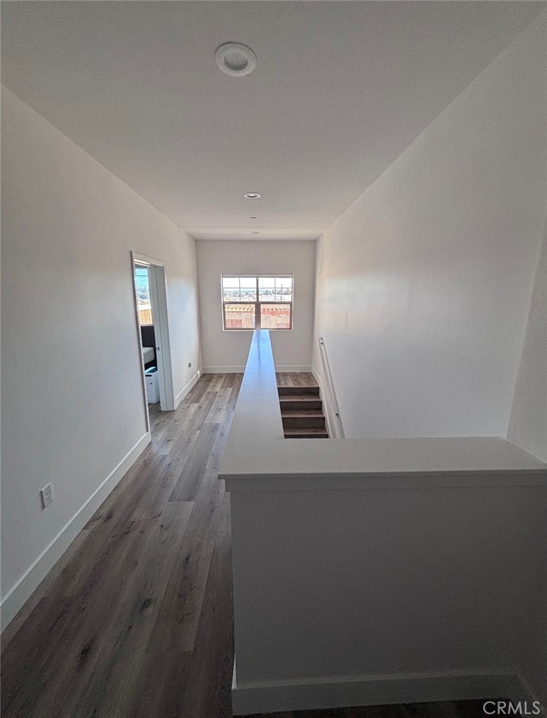 366 S Halcyon Road Property Photo 32