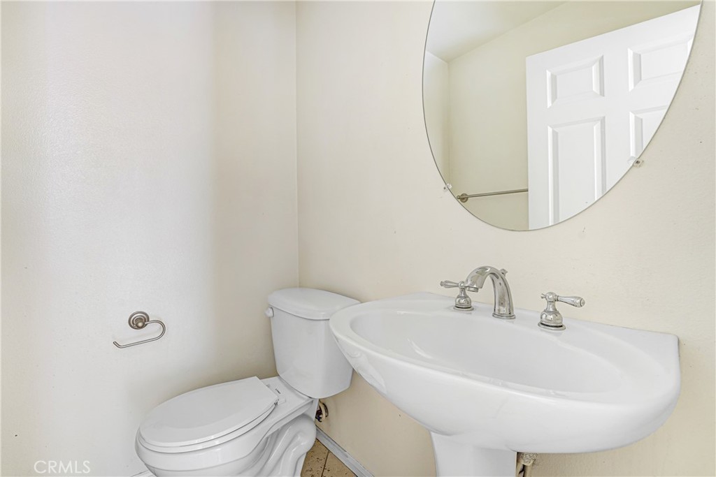 9315 Burnet Ave 117 Property Photo 8