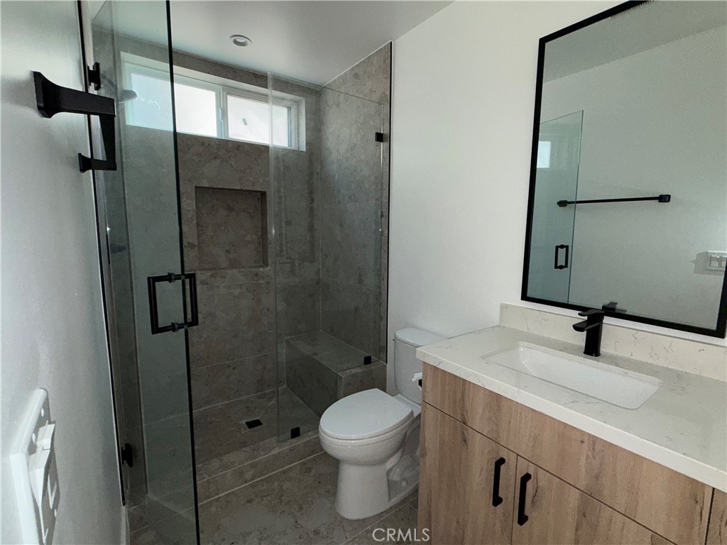 5042 Laurel Canyon Boulevard Property Photo 18