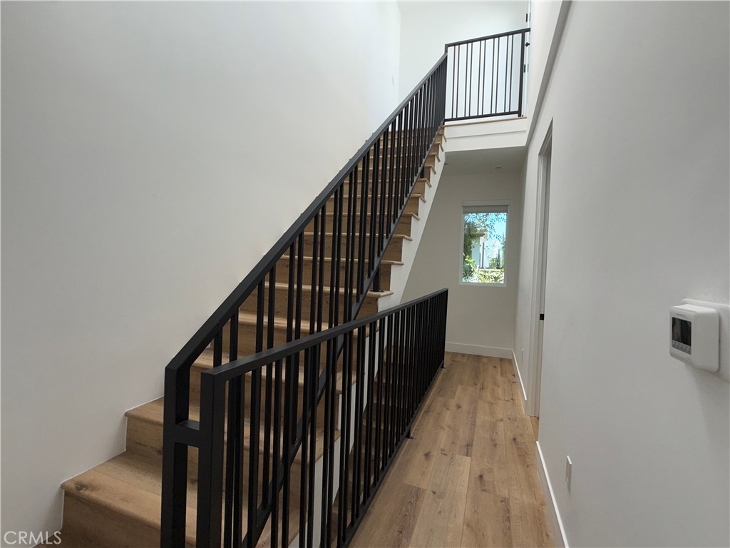 5042 Laurel Canyon Boulevard Property Photo 19