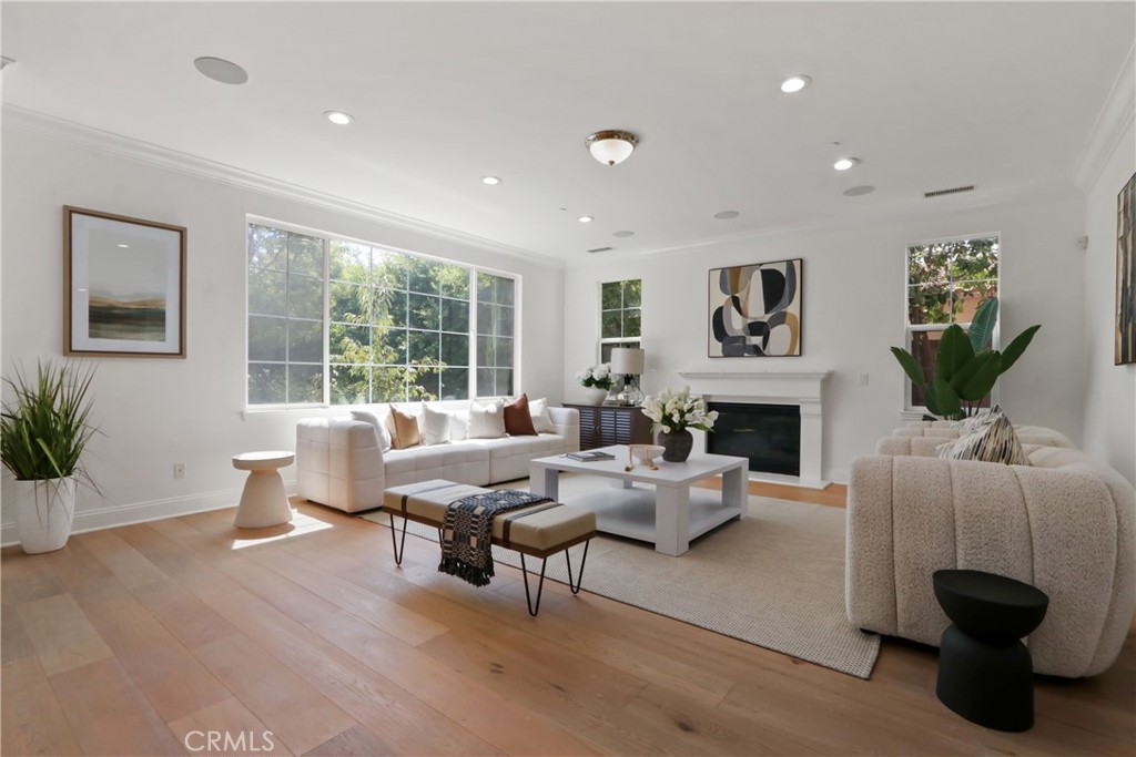 12821 Victoria Street Property Photo 23