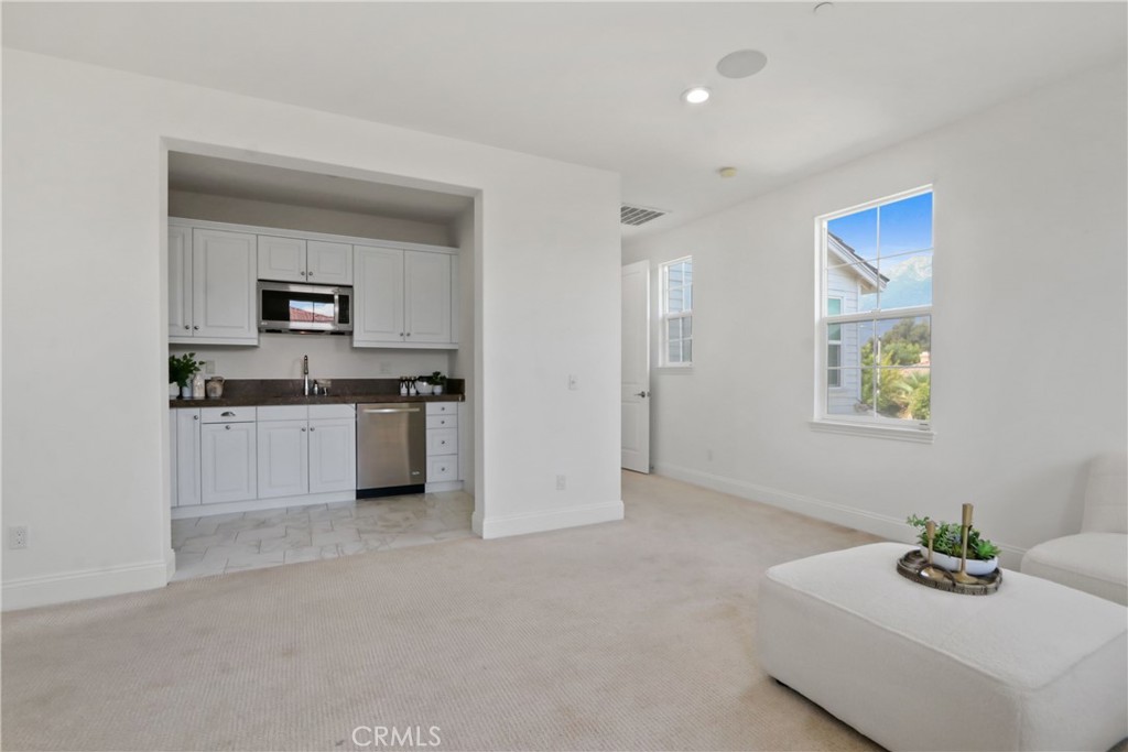 12821 Victoria Street Property Photo 49