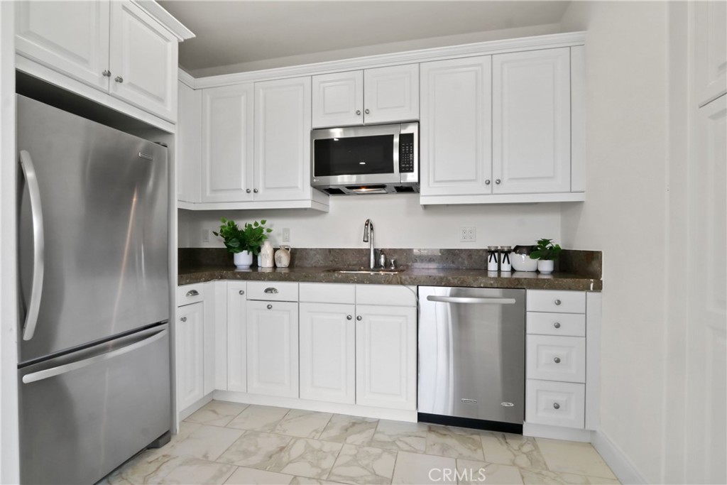 12821 Victoria Street Property Photo 50