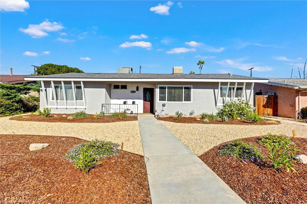 8612 Mason Property Photo 1