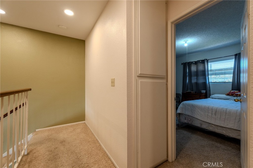 1665 N Fillmore Ave Property Photo 26