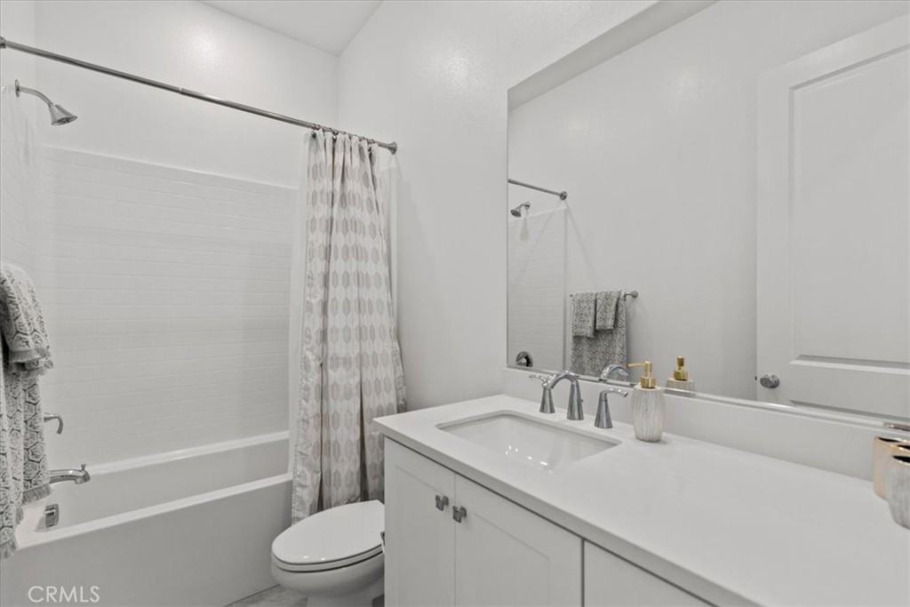 27410 Merlin Place 305 Property Photo 11