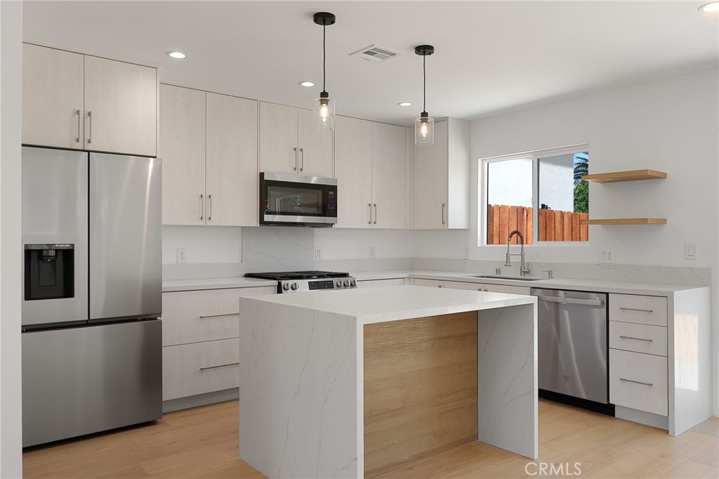 7950 Sausalito Avenue Property Photo 18