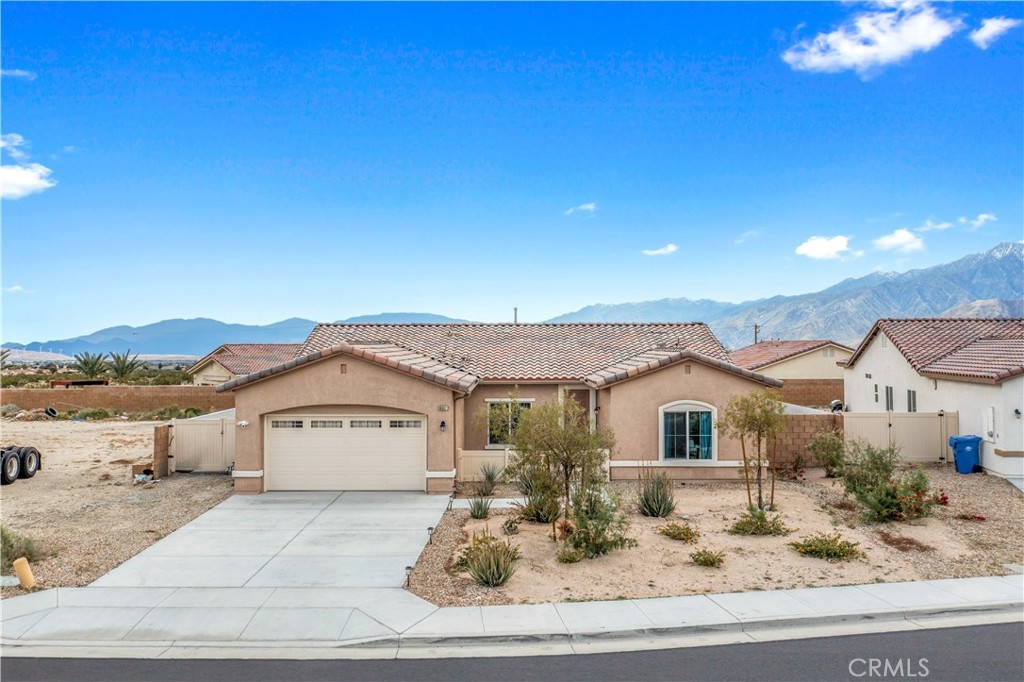65357 Avenida Dorado Property Photo 4