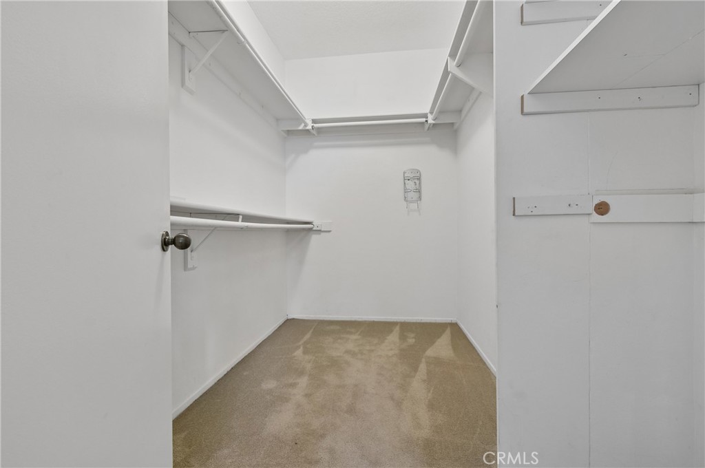 13331 Moorpark 223 Property Photo 40
