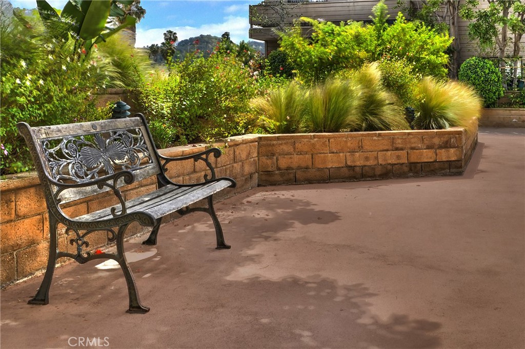 13331 Moorpark 223 Property Photo 45
