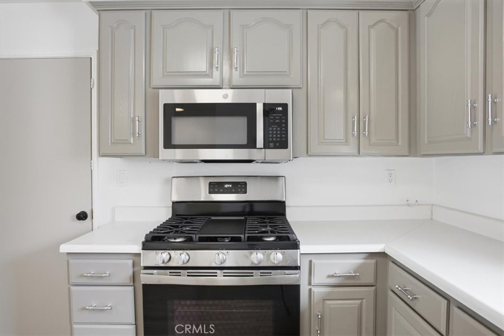 221 Vegas Drive Property Photo 8
