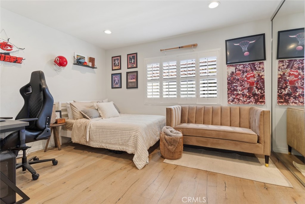 5534 Las Virgenes Road 115 Property Photo 17