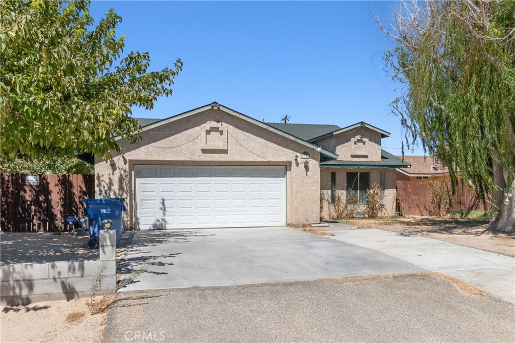 9331 Karen Property Photo 1