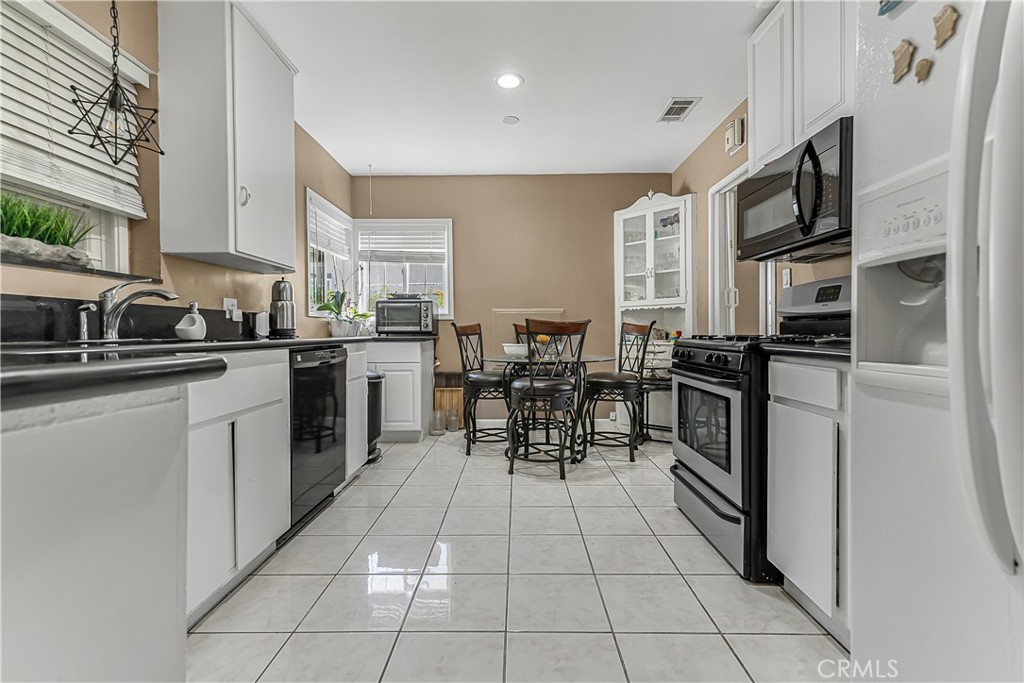 10837 Hunter Avenue Property Photo 10