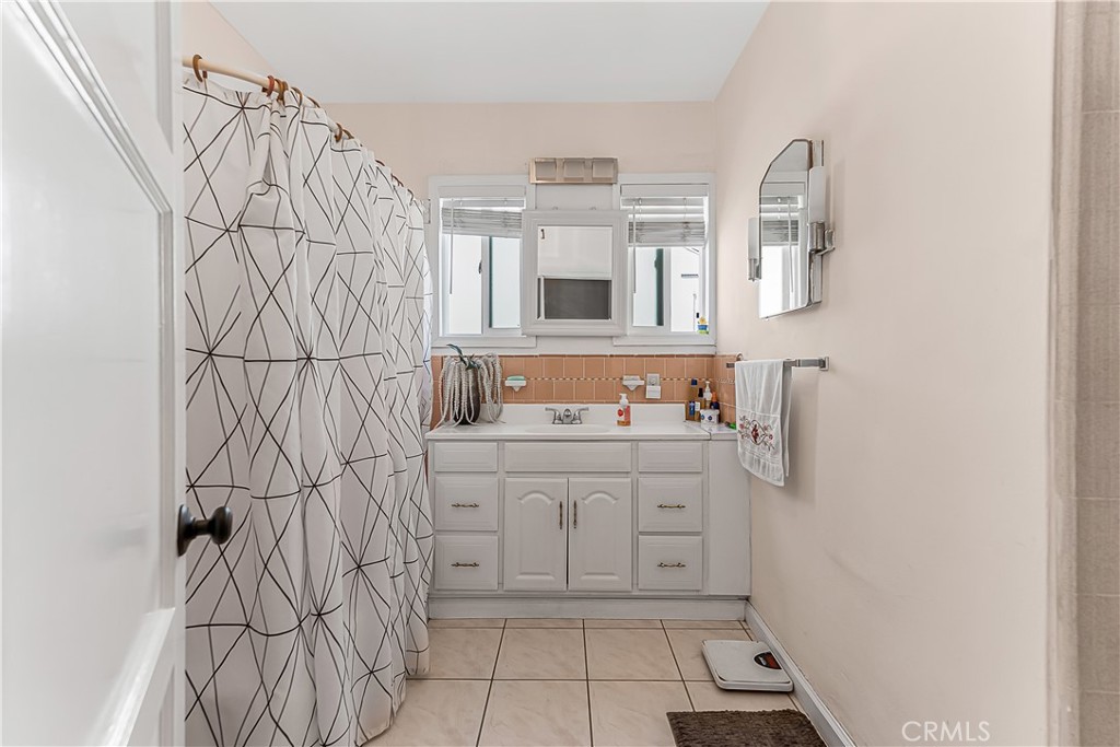 10837 Hunter Avenue Property Photo 16