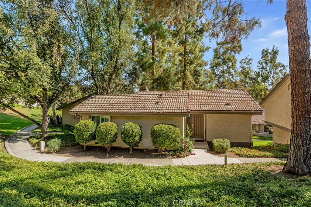 66 Mockingbird Court Property Photo 2
