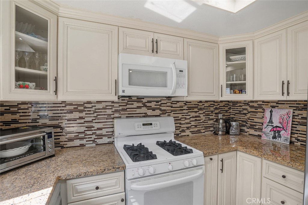 66 Mockingbird Court Property Photo 8