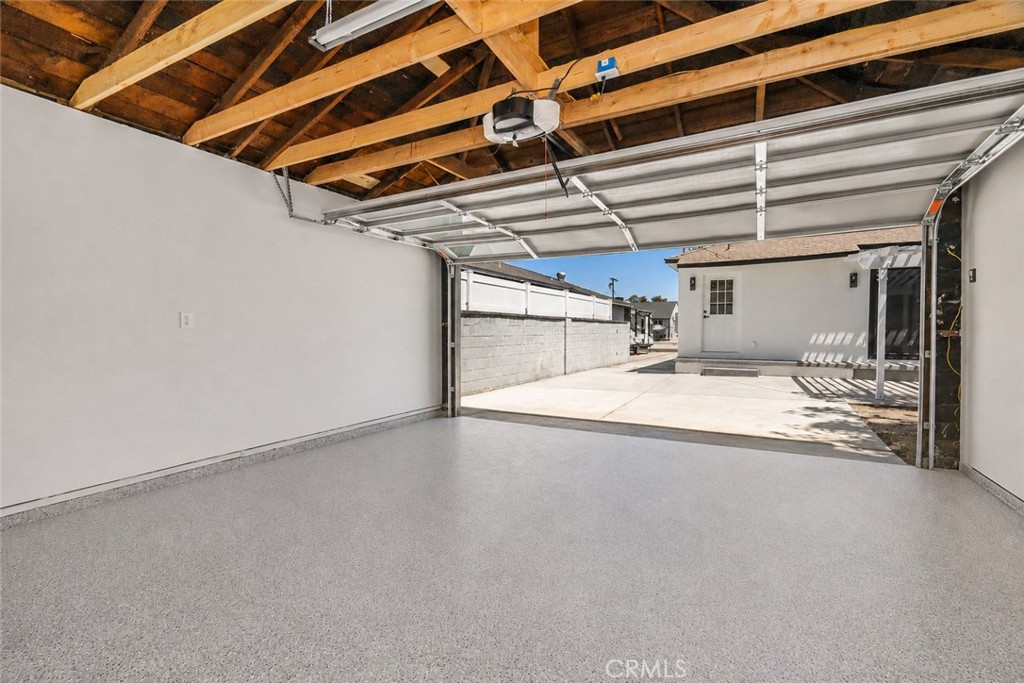 17200 Lanark Street Property Photo 23