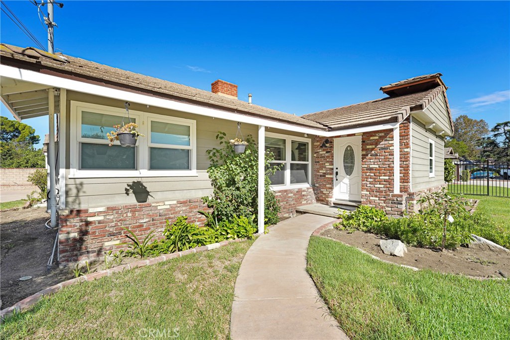 9763 Orcas Avenue Property Photo 1