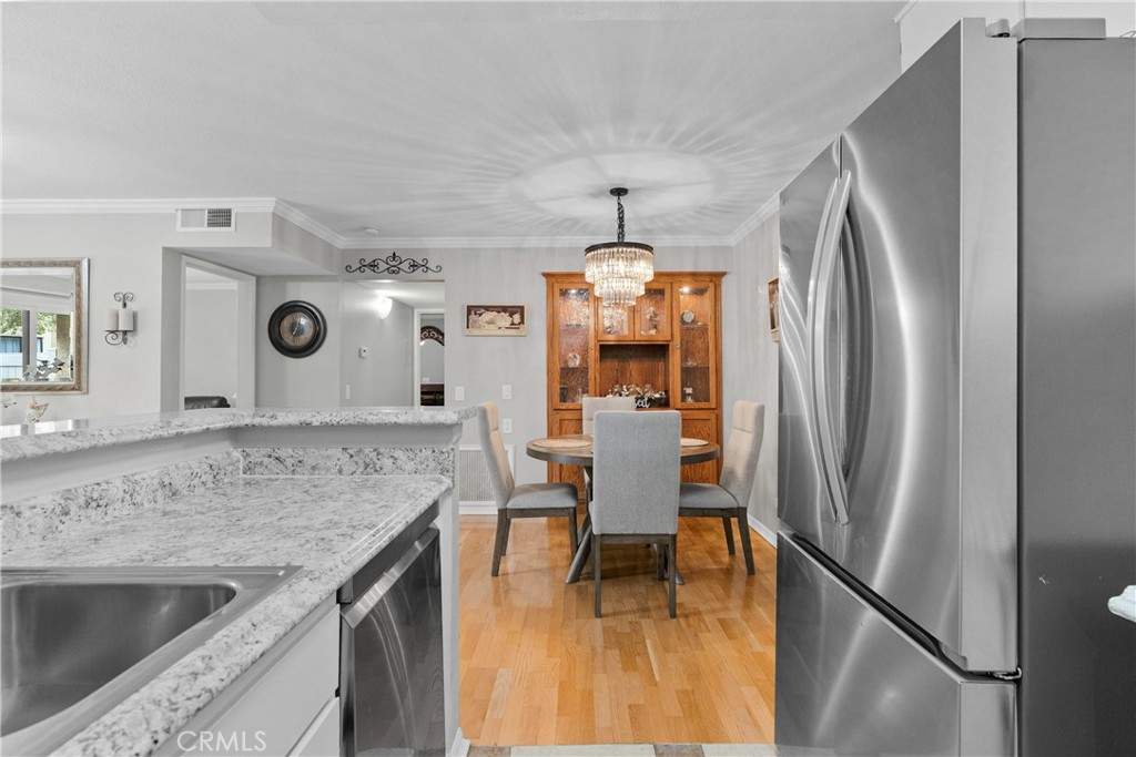 18752 Mandan 1009 Property Photo 12
