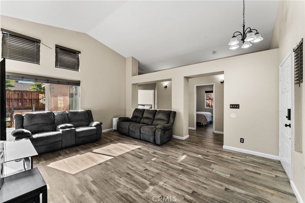 44257 Tahoe Way Property Photo 5