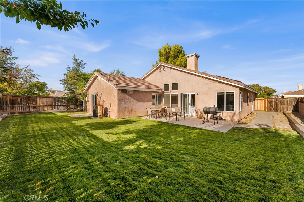 44257 Tahoe Way Property Photo 37