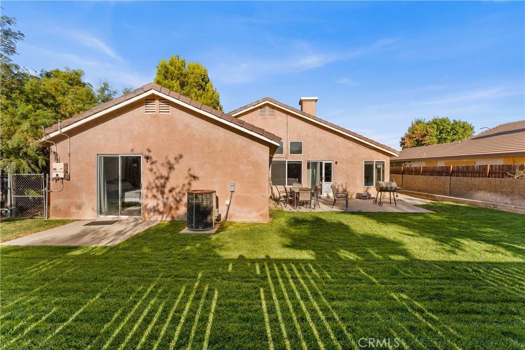 44257 Tahoe Way Property Photo 38