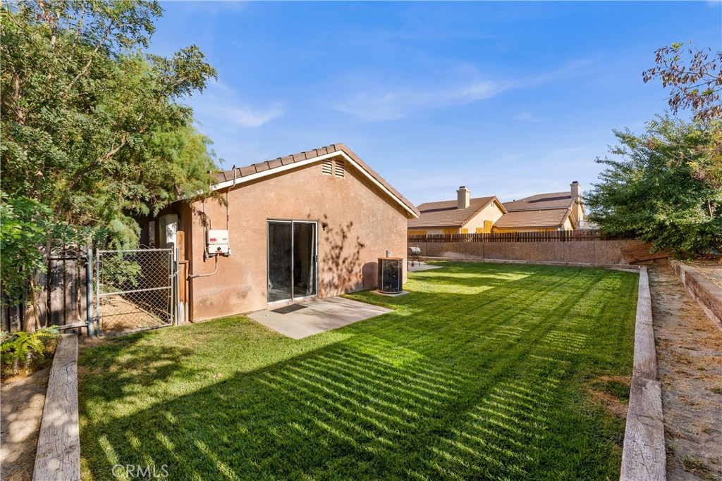 44257 Tahoe Way Property Photo 39
