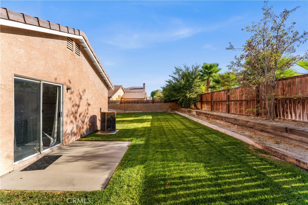 44257 Tahoe Way Property Photo 40