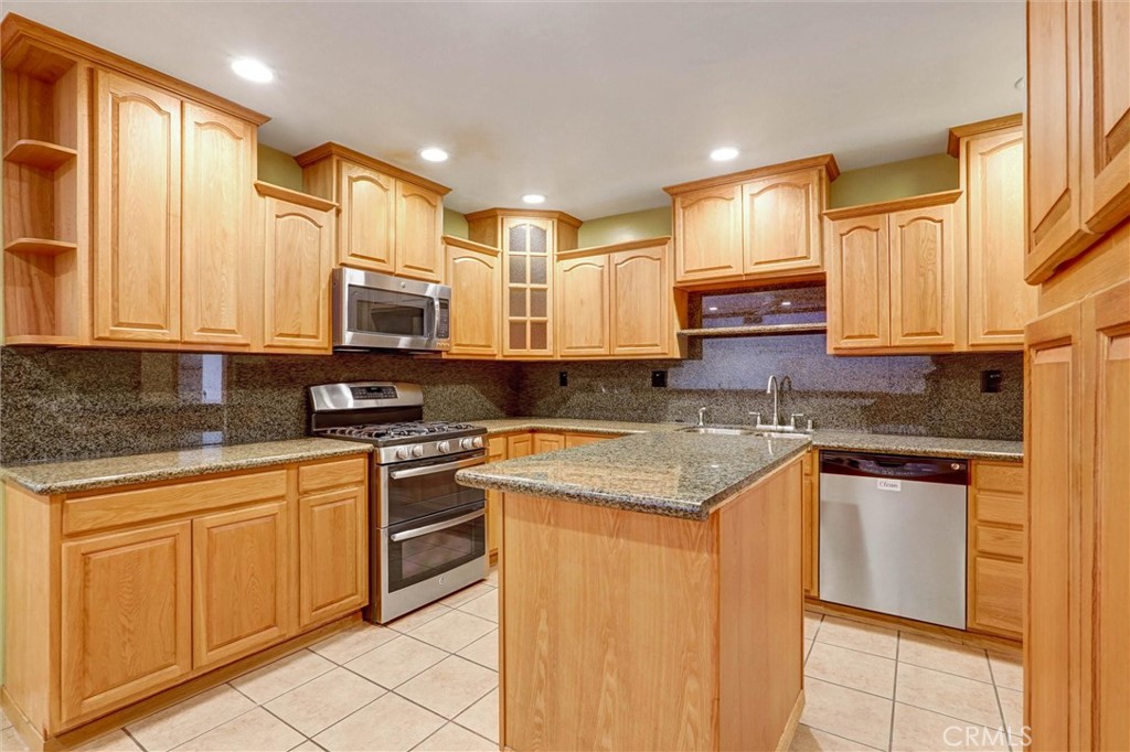 13905 Rex Property Photo 8