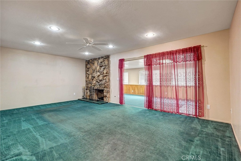 13905 Rex Property Photo 27