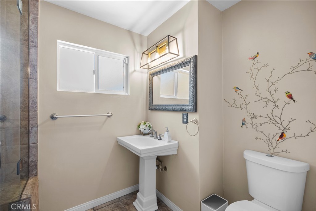 8842 Sophia Property Photo 33