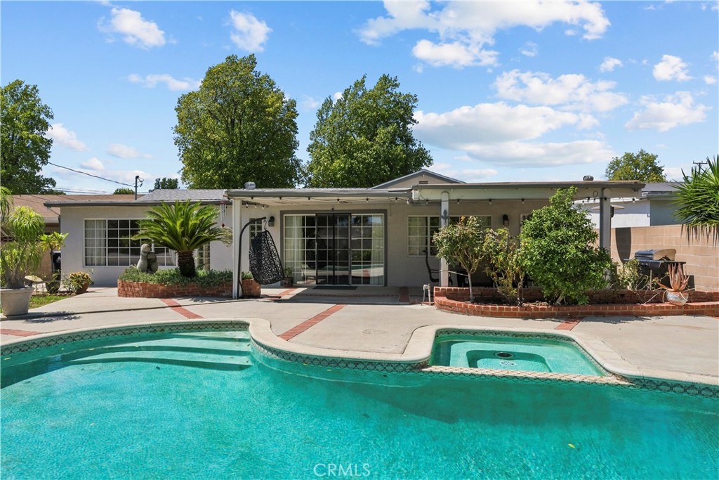 8842 Sophia Property Photo 38