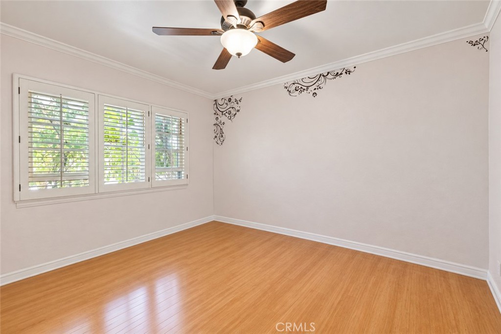 471 S Clark Property Photo 11