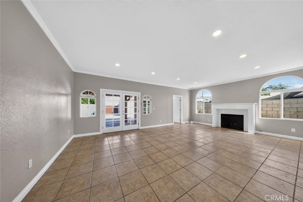 13629 Branford Street Property Photo 16