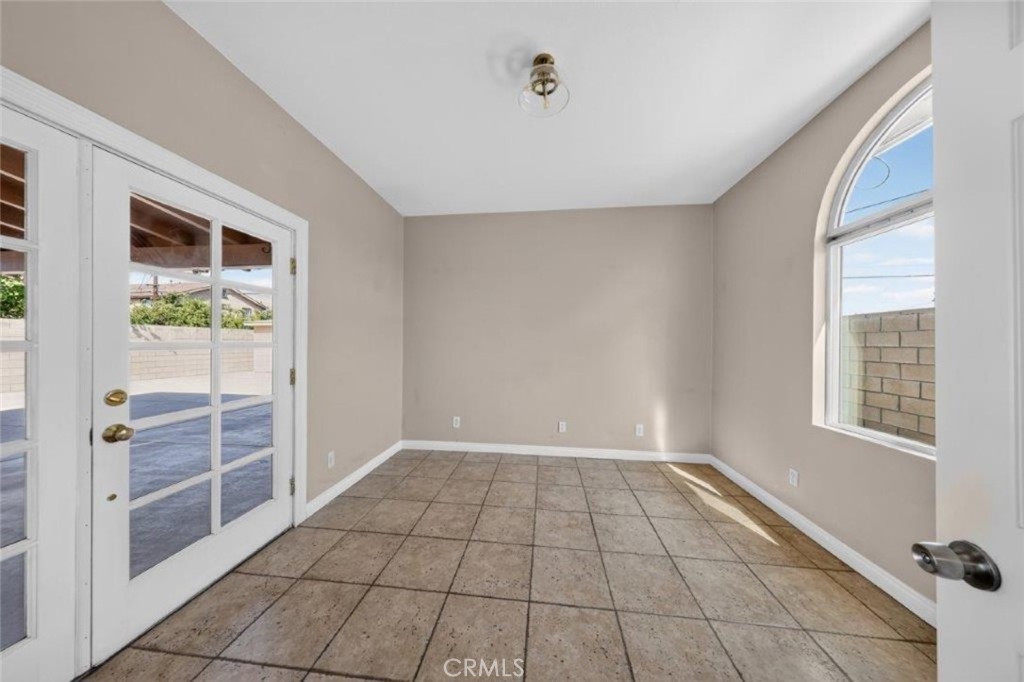 13629 Branford Street Property Photo 32