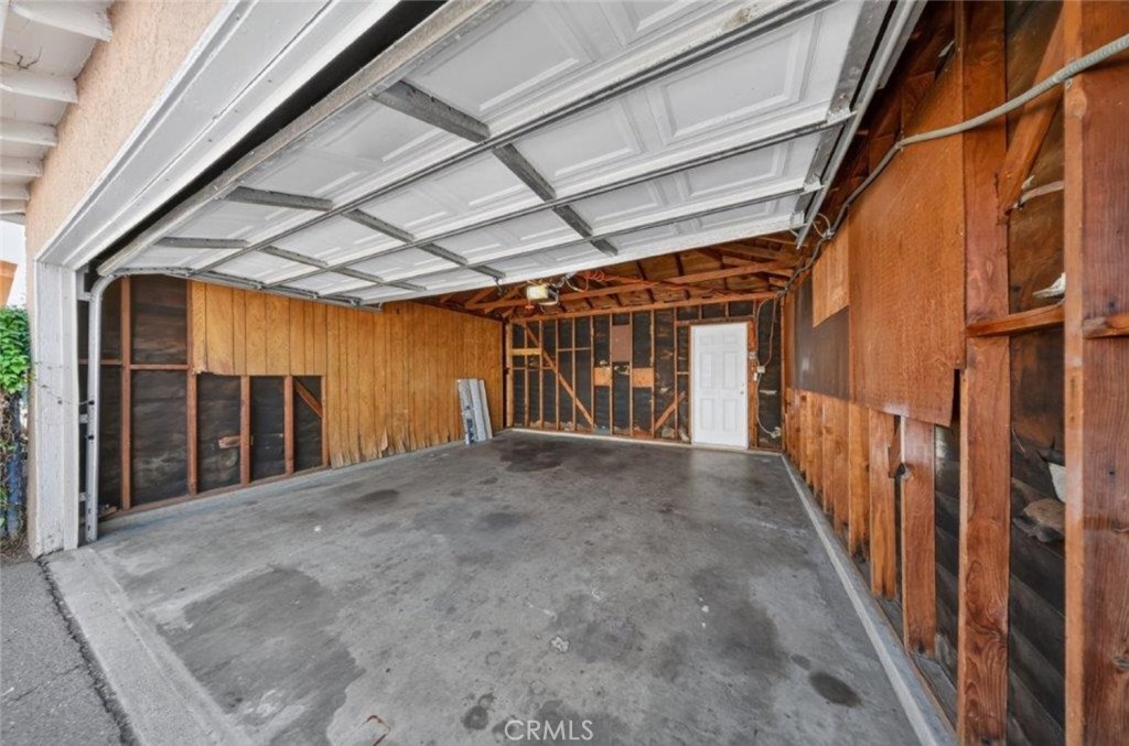 13629 Branford Street Property Photo 39