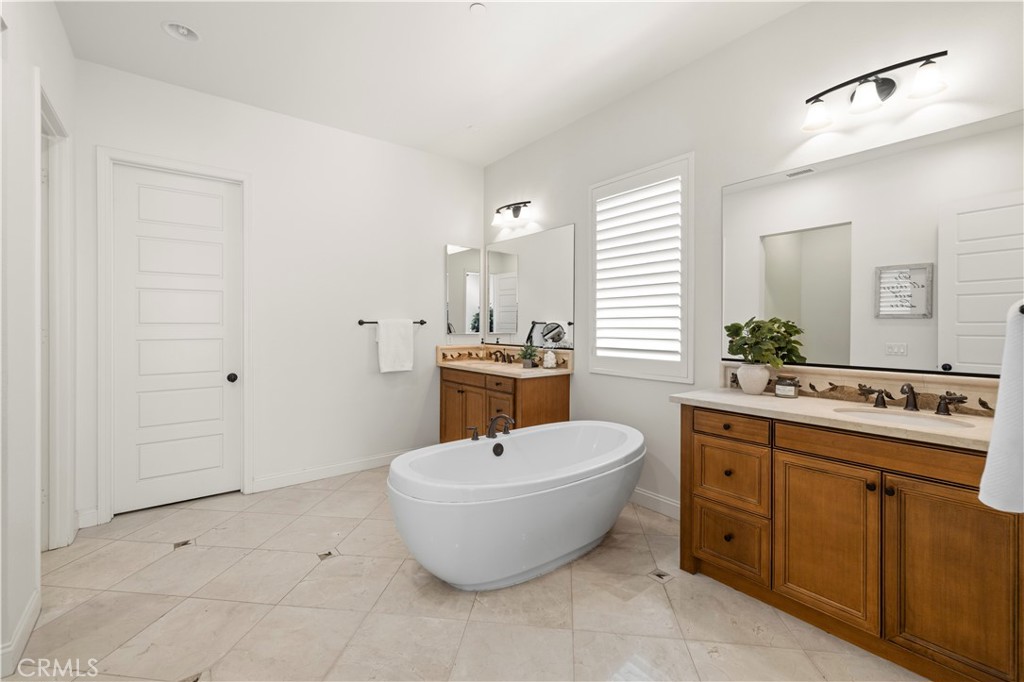 24949 Old Stone Way Property Photo 34