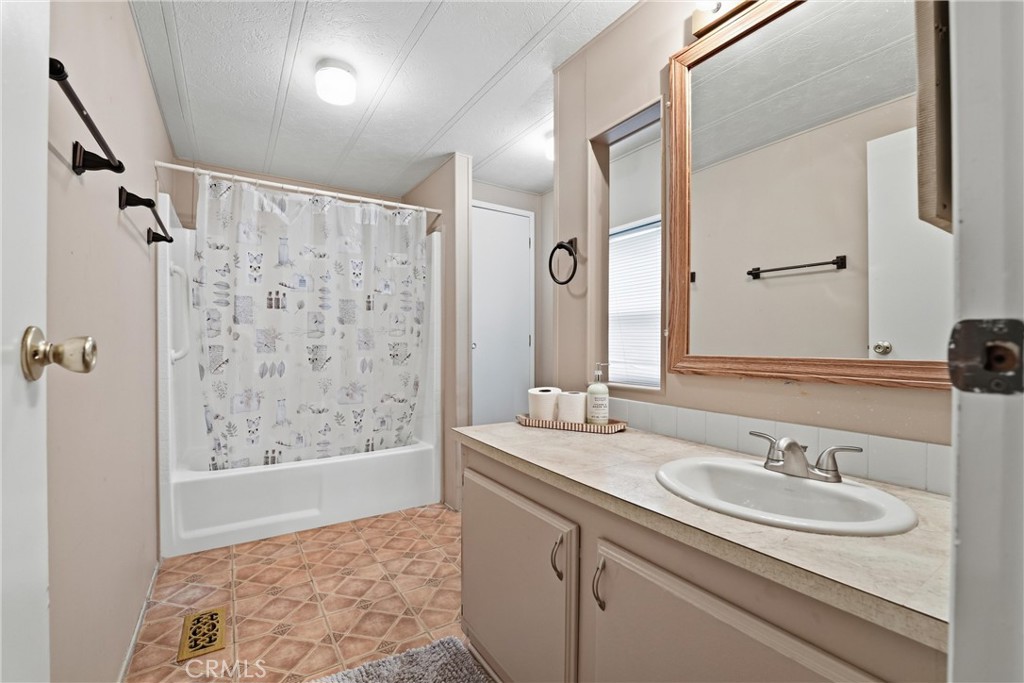2501 Sierra Highway 149 Property Photo 7