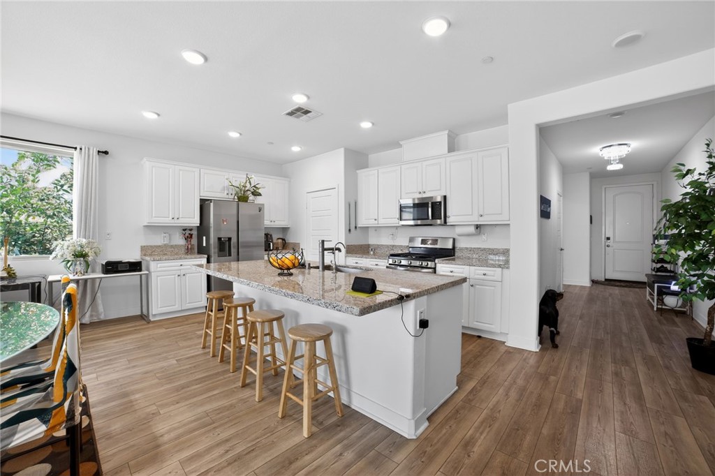 1653 Capri Property Photo 5